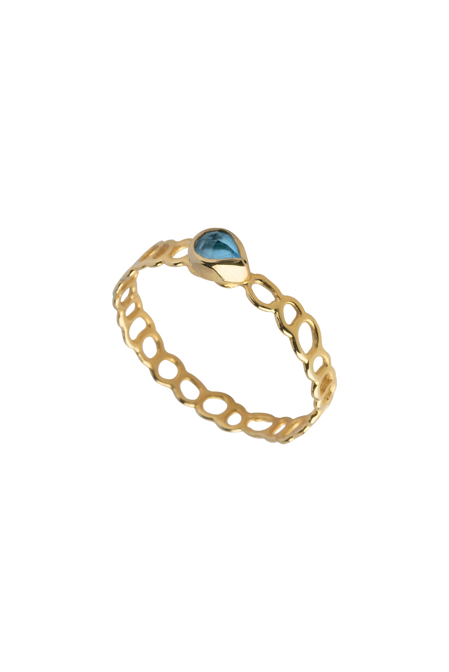 Ring with 14K gold decorated with blue topaz