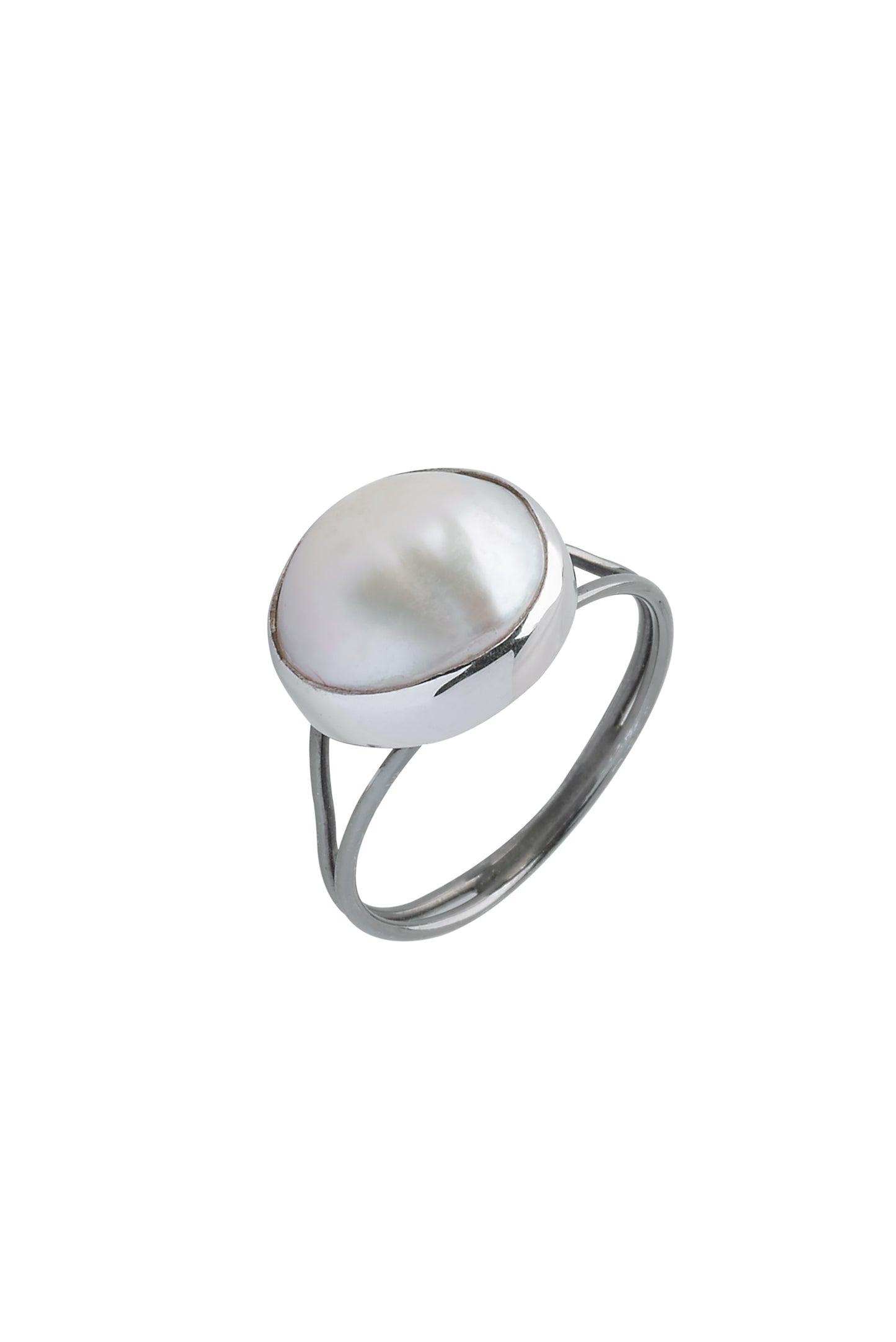 Silver ring 925 with white fresh water pearl