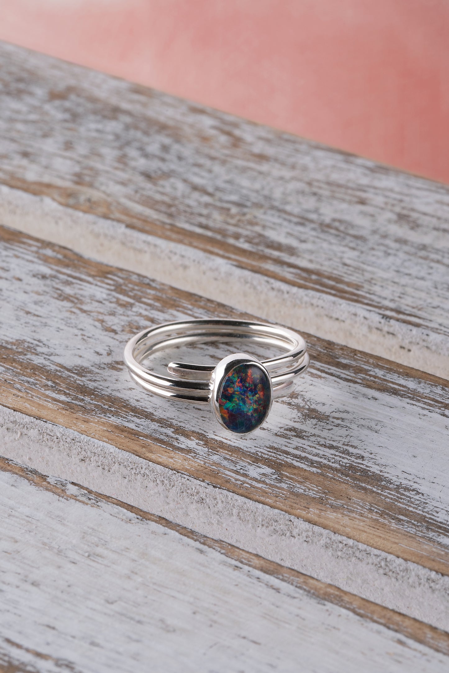 Silver 925 ring with opal