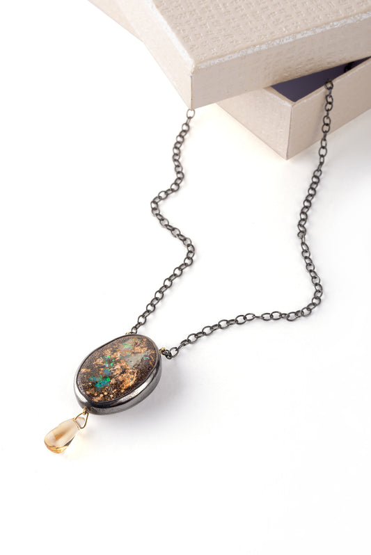 Silver 925 and oxidized neckless with gold 14K with opal and sitrine